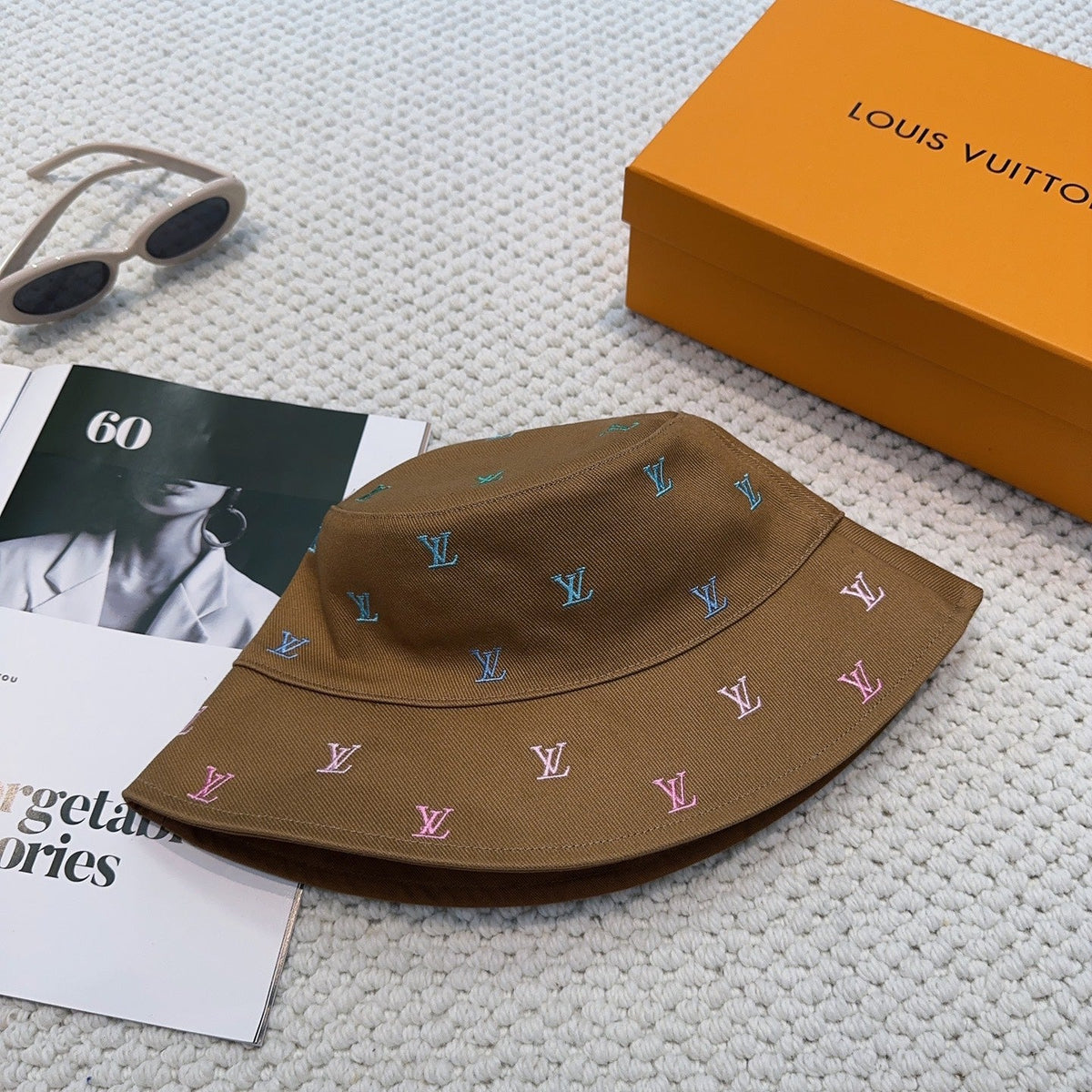 Louis Vuitton Embroidered Reversible Bucket Hat - image 7