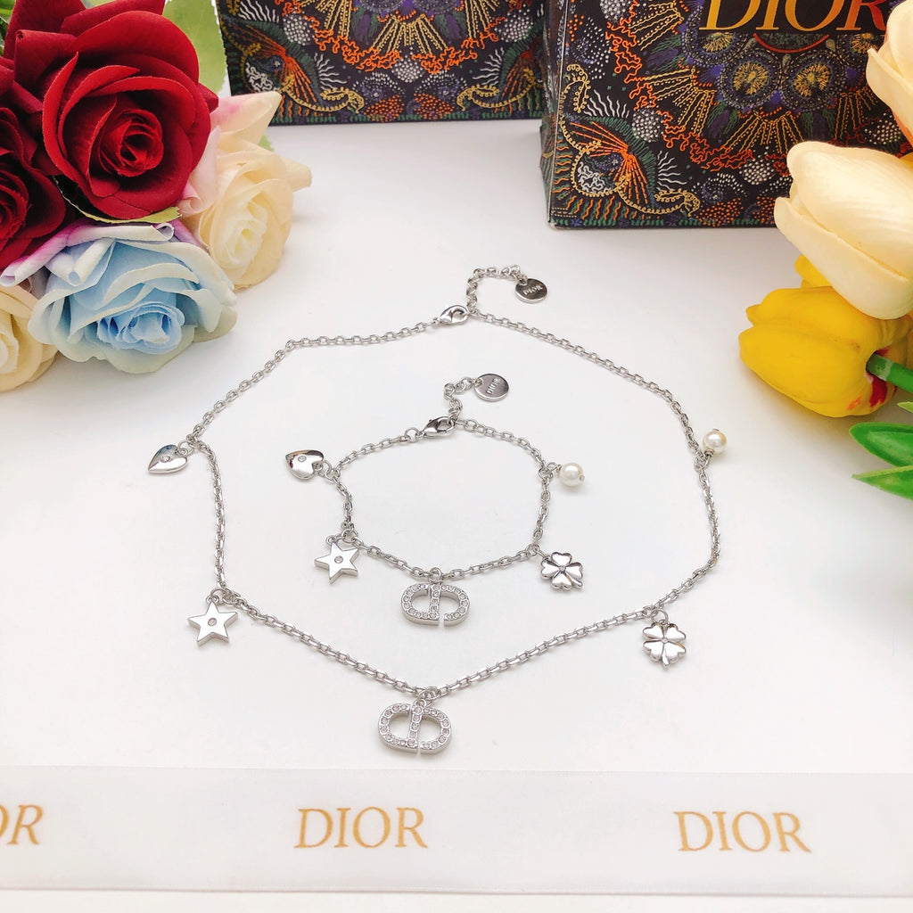 Dior CD Star and Clover Necklace - product image 3