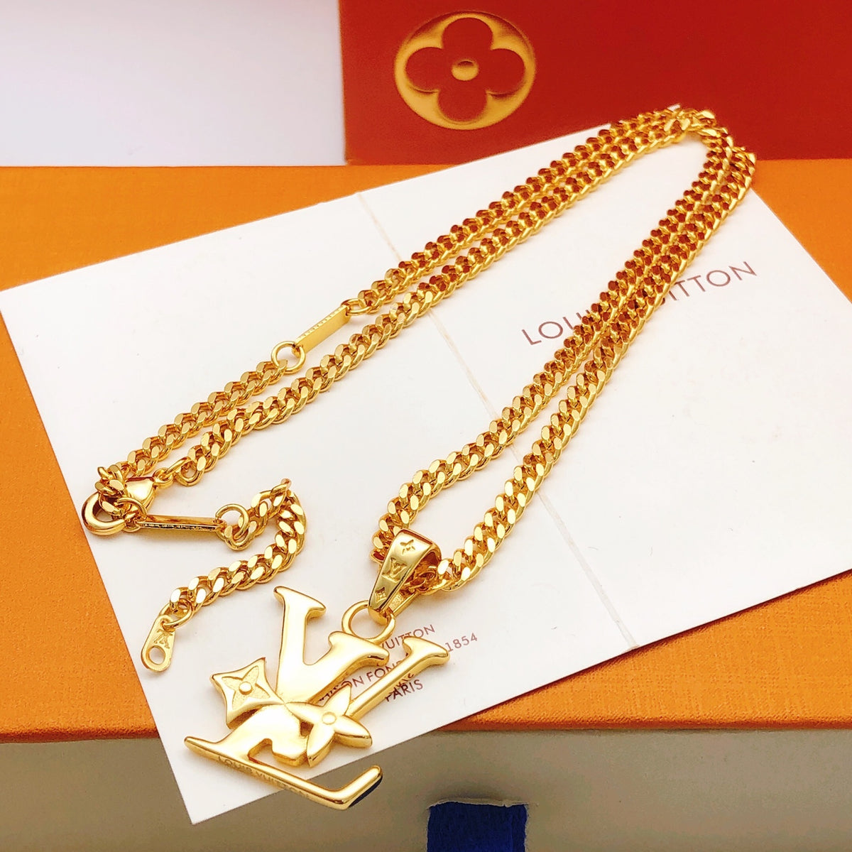 Louis Vuitton Polished Necklace - album image 3