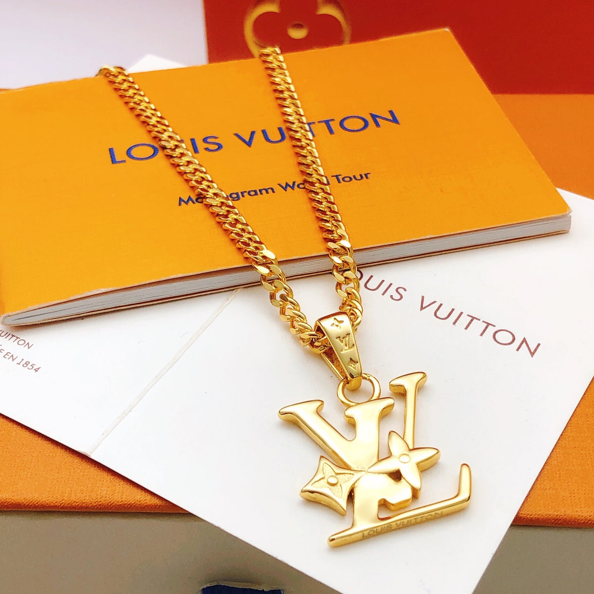 Louis Vuitton Polished Necklace - album image 2