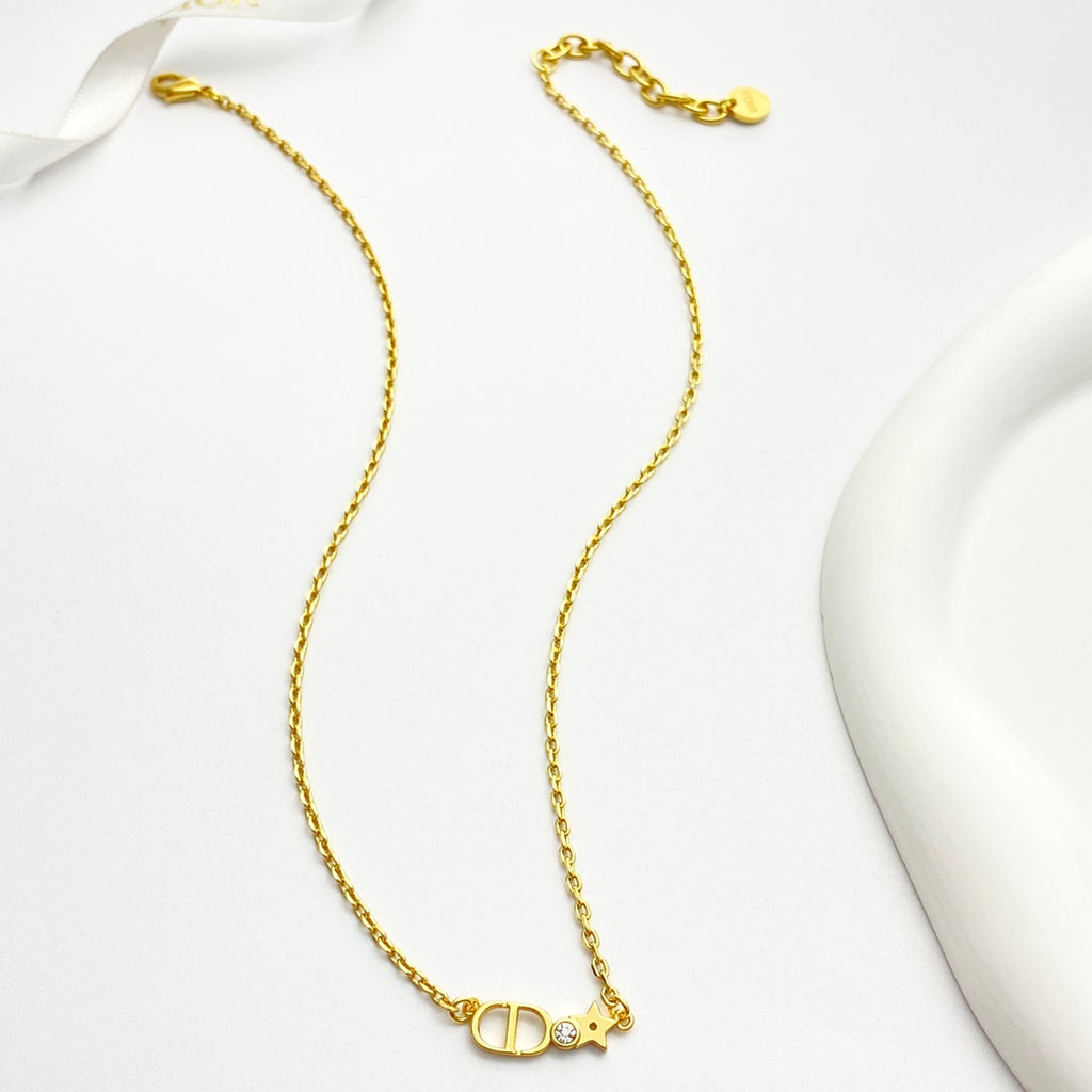 Dior Petite Gold-Tone Letter Bar Necklace - product image 6