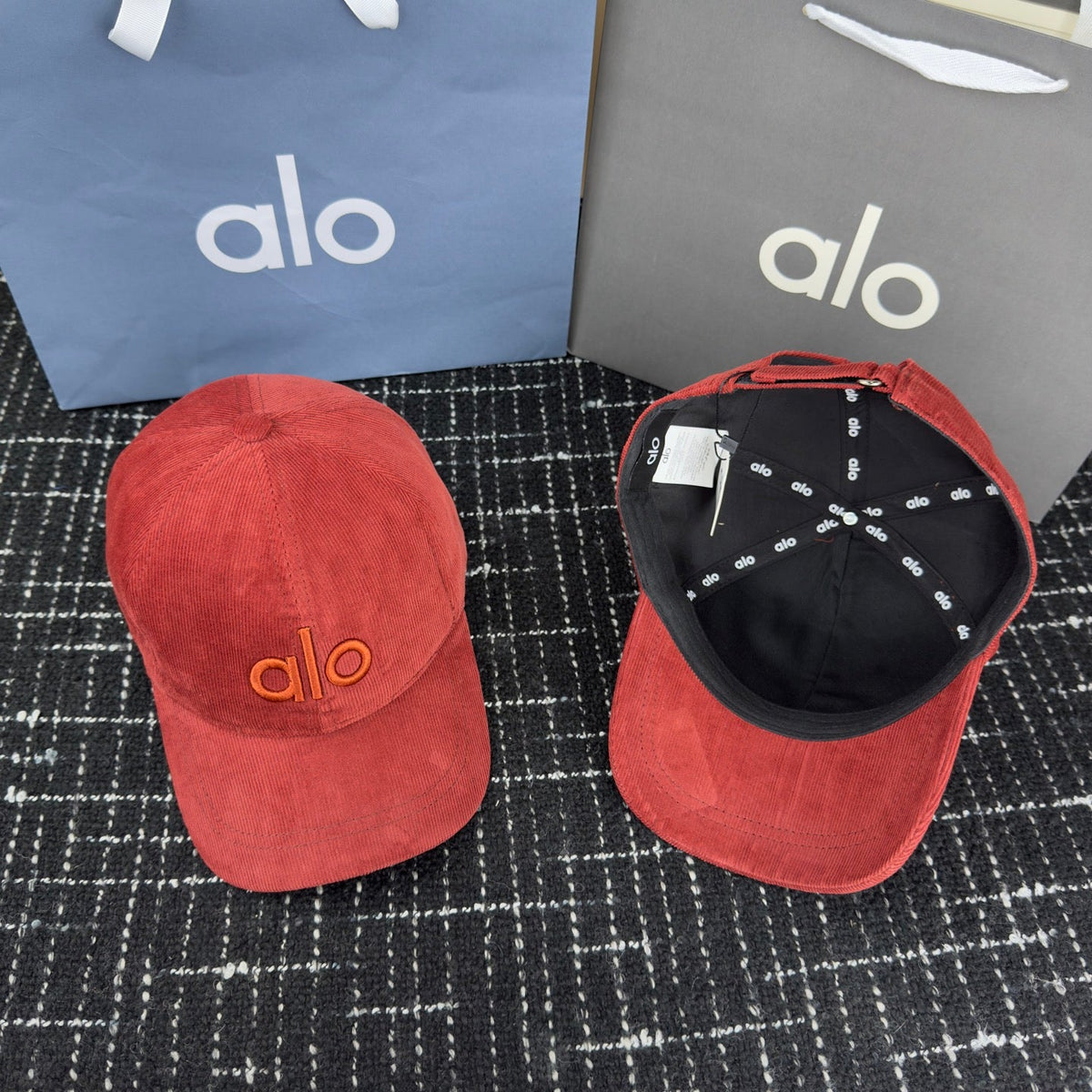 Alo Hat - image 12