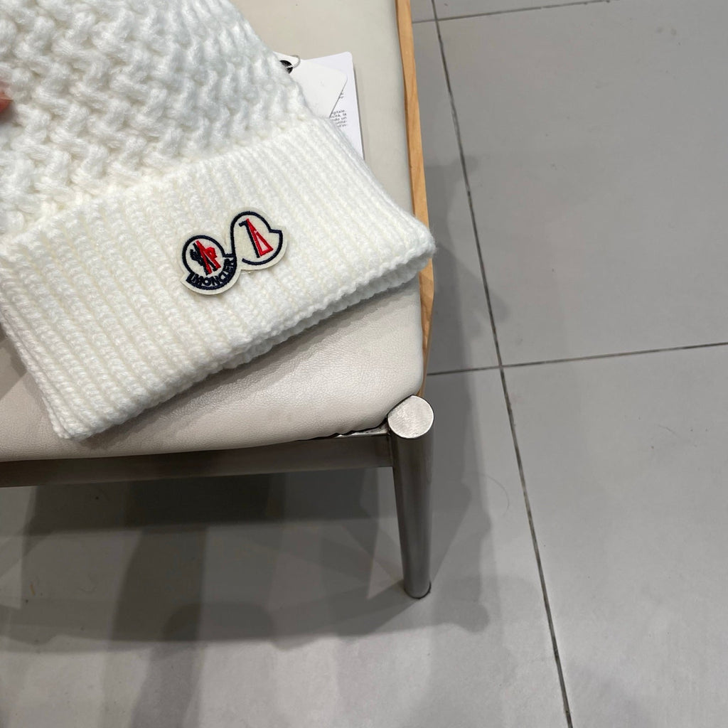 Moncler Knit Beanie - image 4
