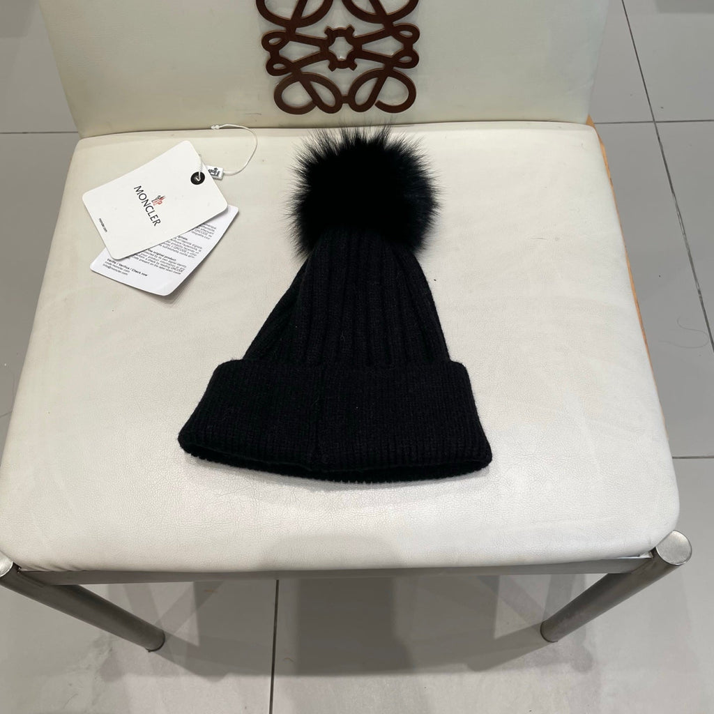 Moncler Beanie - image 7