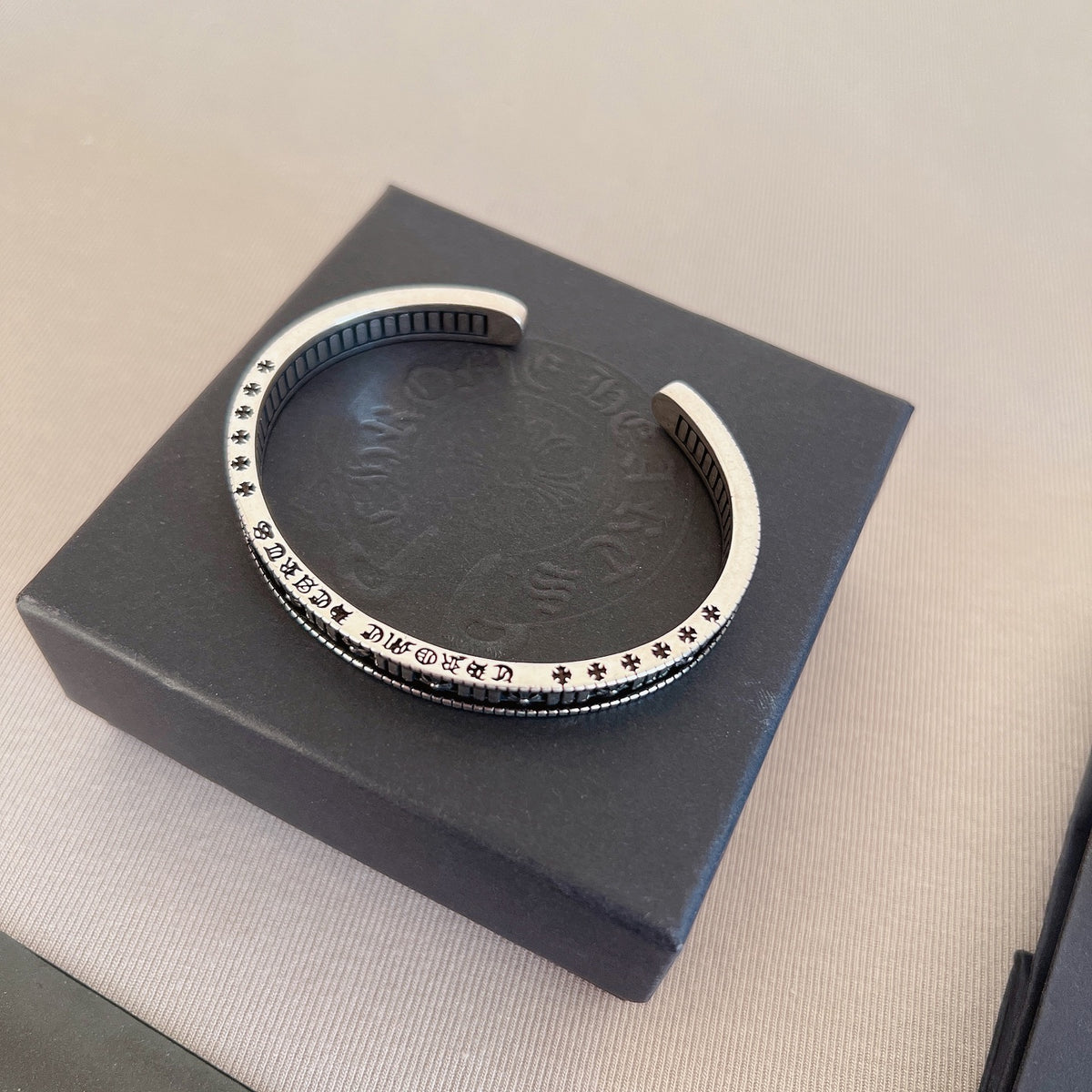 Chrome Hearts Engraved Silver-Tone Open Bangle - album image 7