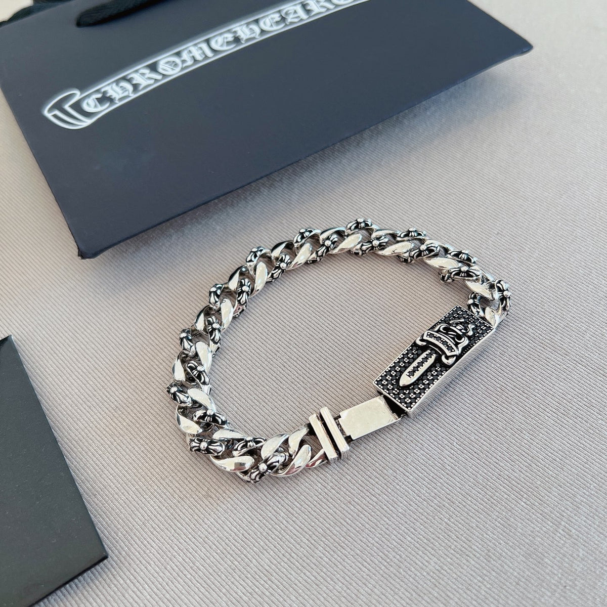 Chrome Hearts Dense Ornamental Chain Bracelet - album image 7