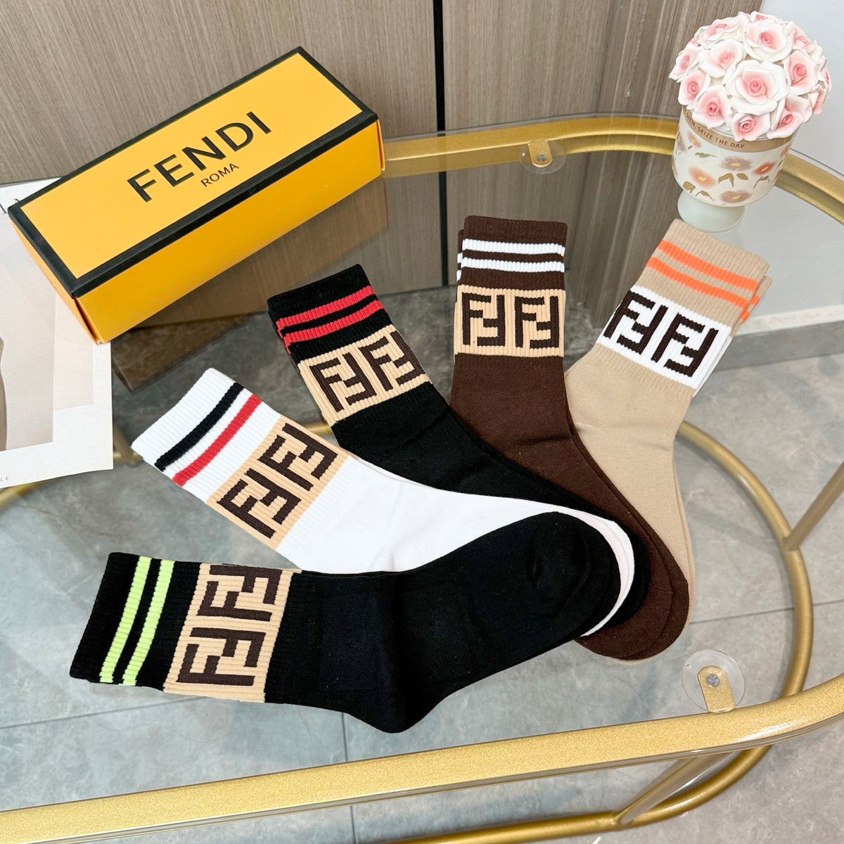 Fendi striped ff cuff crew socks - view 4