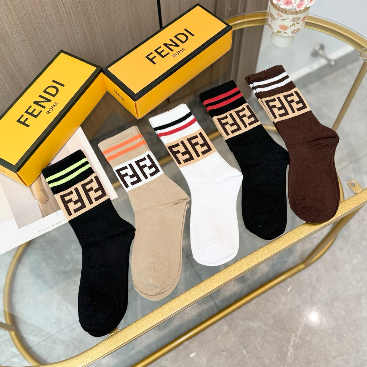 Fendi striped ff cuff crew socks - view 5