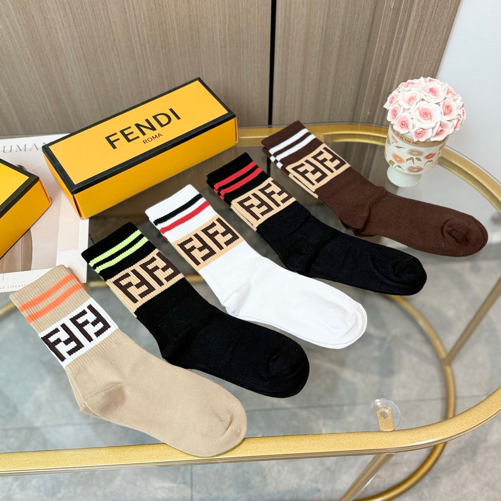 Fendi striped ff cuff crew socks - view 2