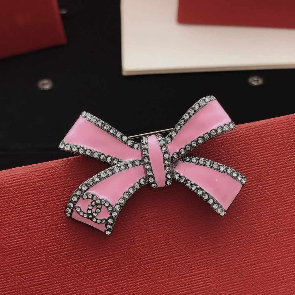 Chanel Bow Butterfly Pink Brooch - album image 1