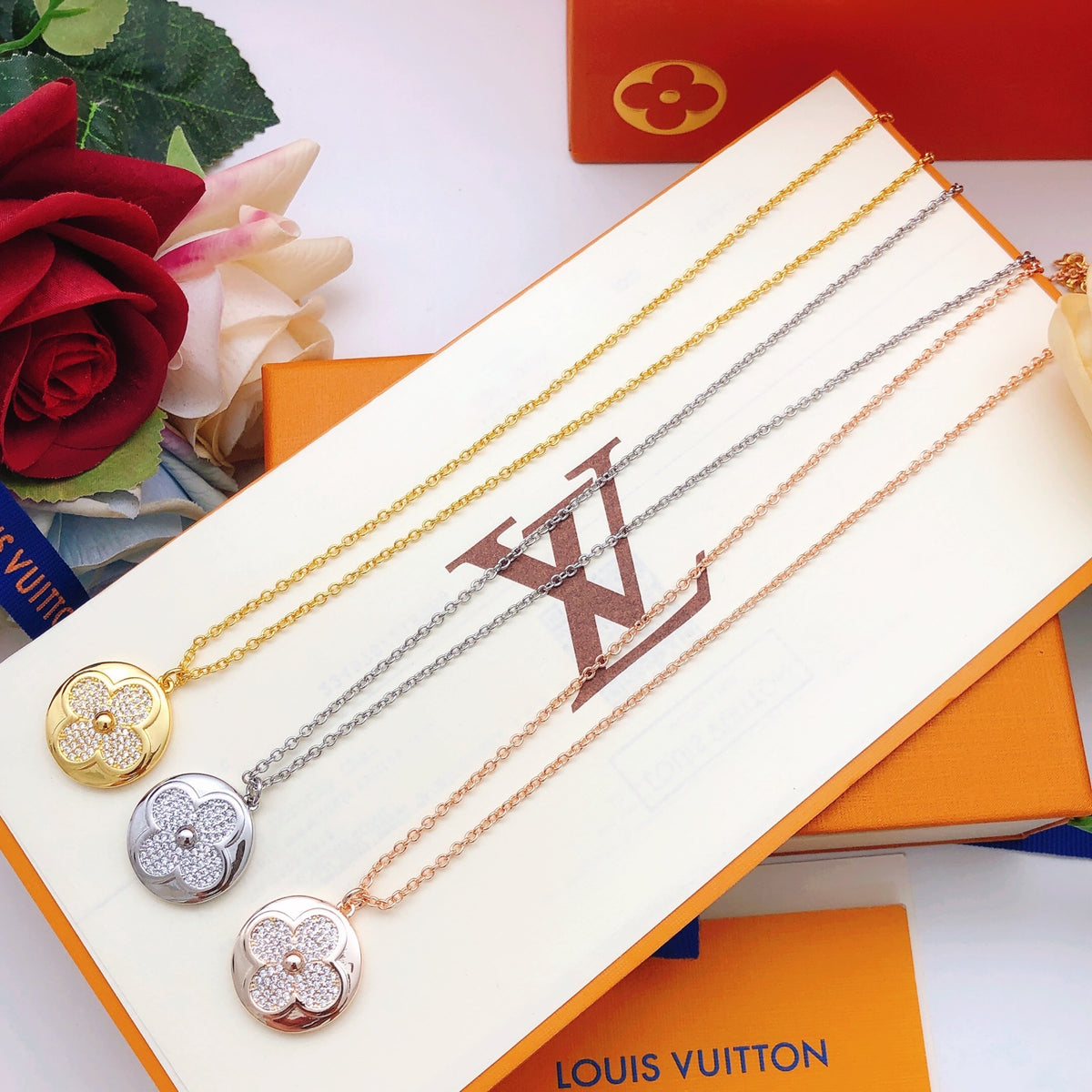 Louis Vuitton Circular Necklace - album image 7