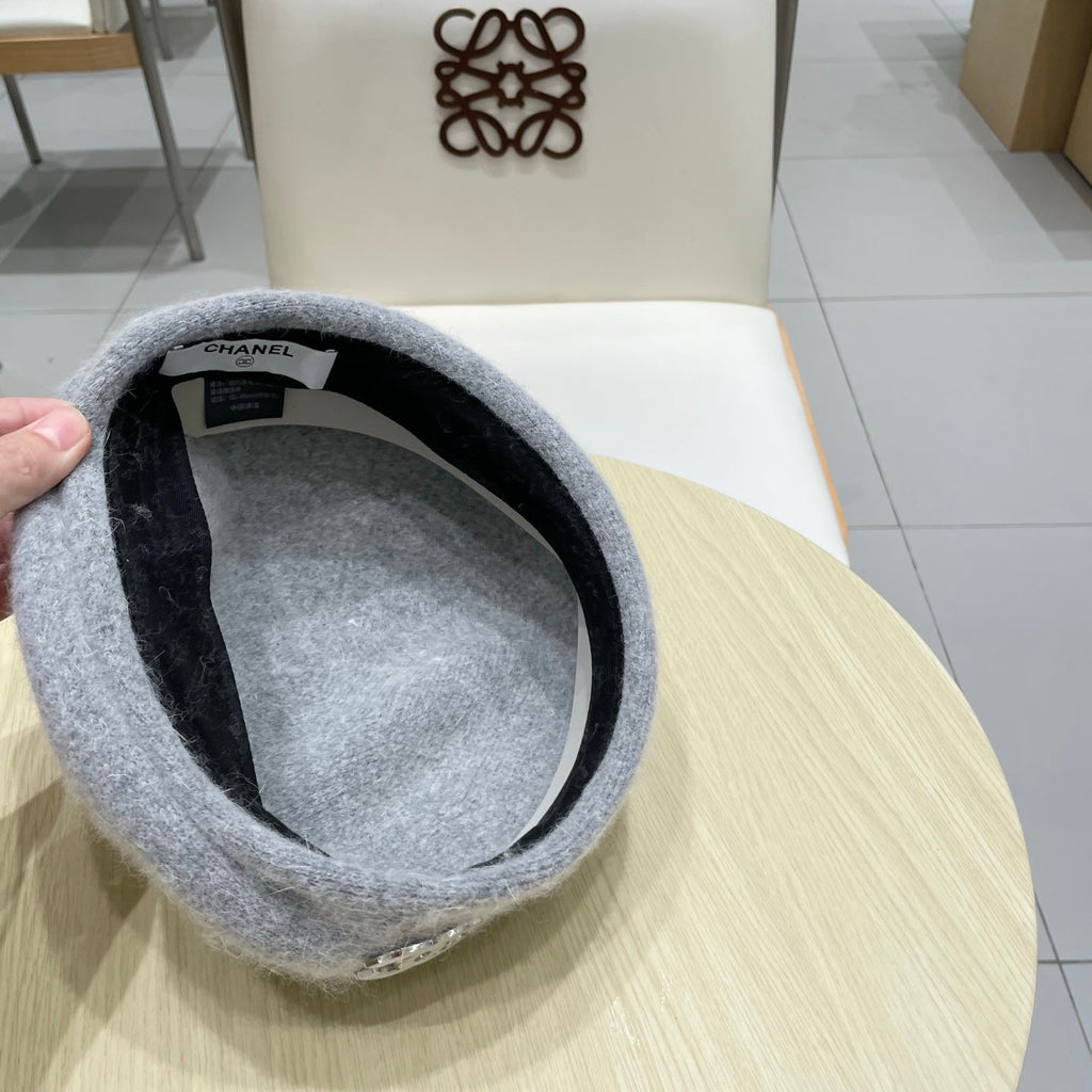 Beret - image 8