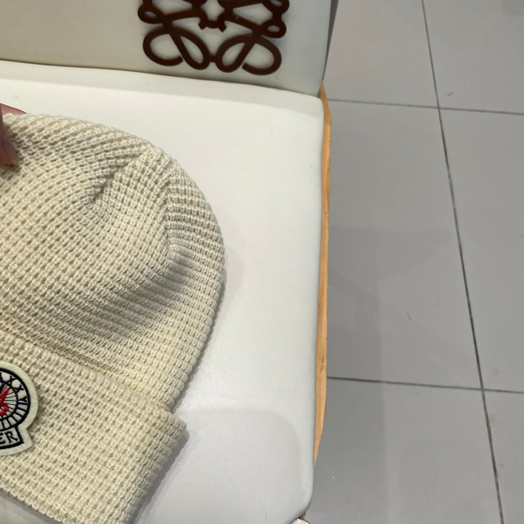 Moncler Cashmere Beanie - image 6