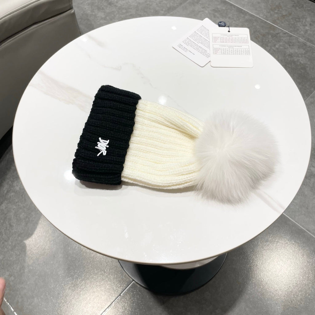 Moncler Beanie - image 8