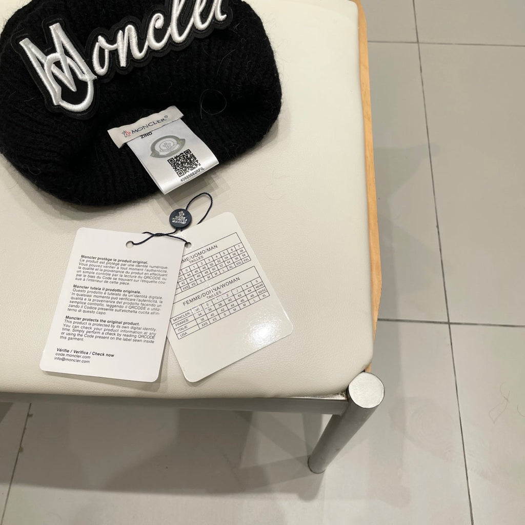 Moncler Wool Beanie - image 9