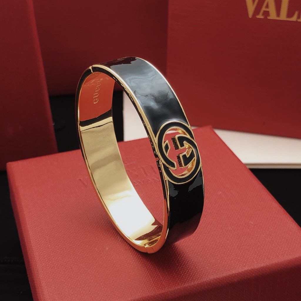 Gucci Black Bangle - album image 1