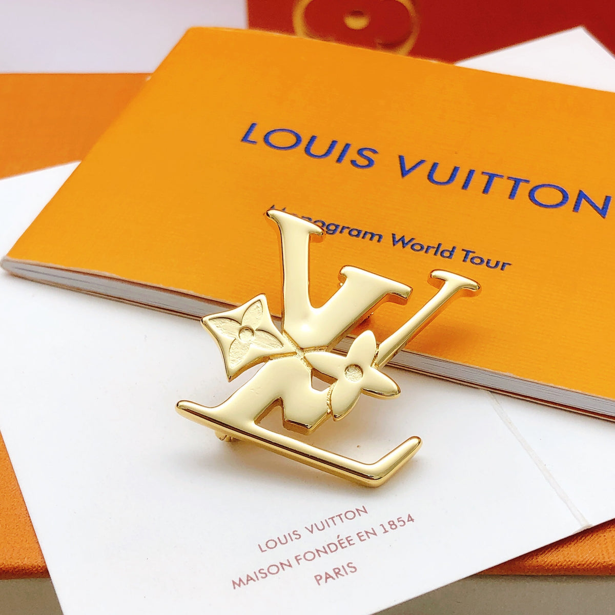 Louis Vuitton Polished Brooch - album image 2
