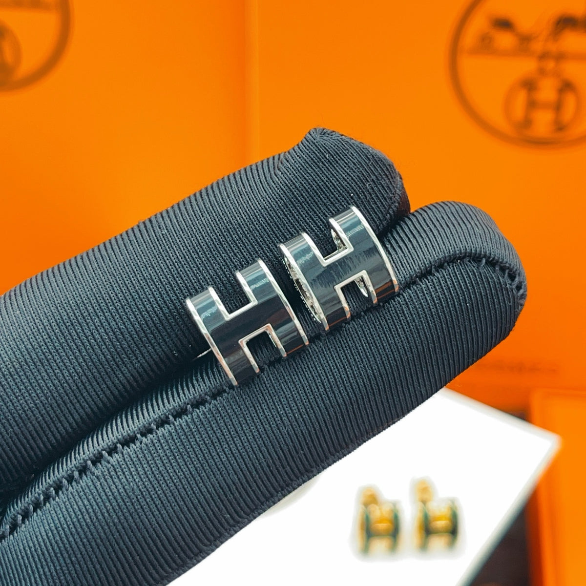 Hermès Navy H Stud Earrings - album image 12