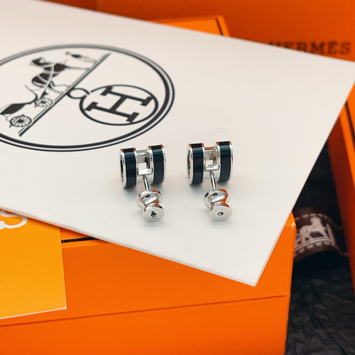 Hermès Navy H Stud Earrings - album image 3