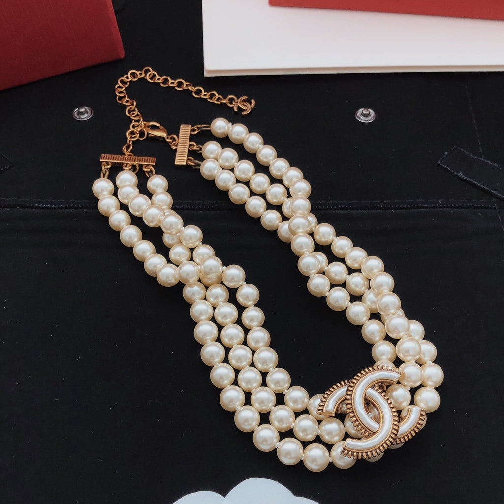 Chanel Pearl Necklace - album image 2