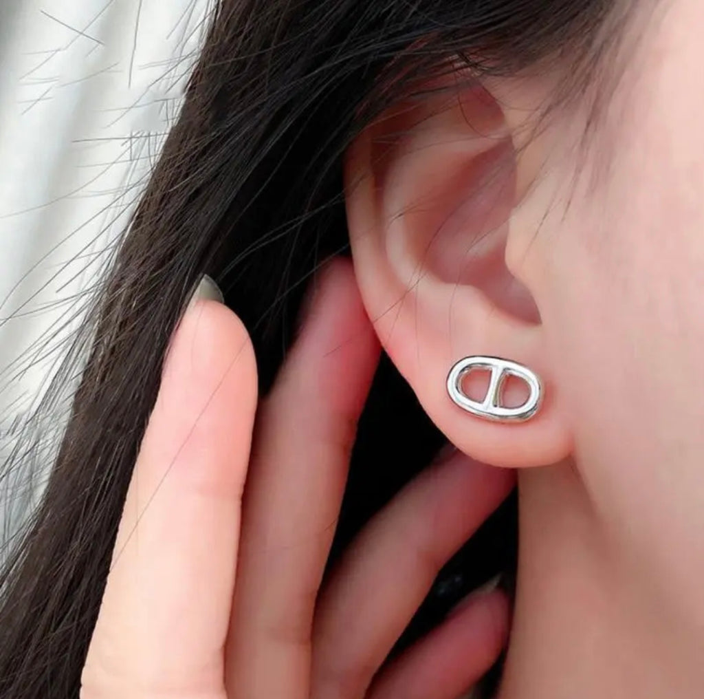 Hermès Silver-Tone Oval H Stud Earrings - album image 6
