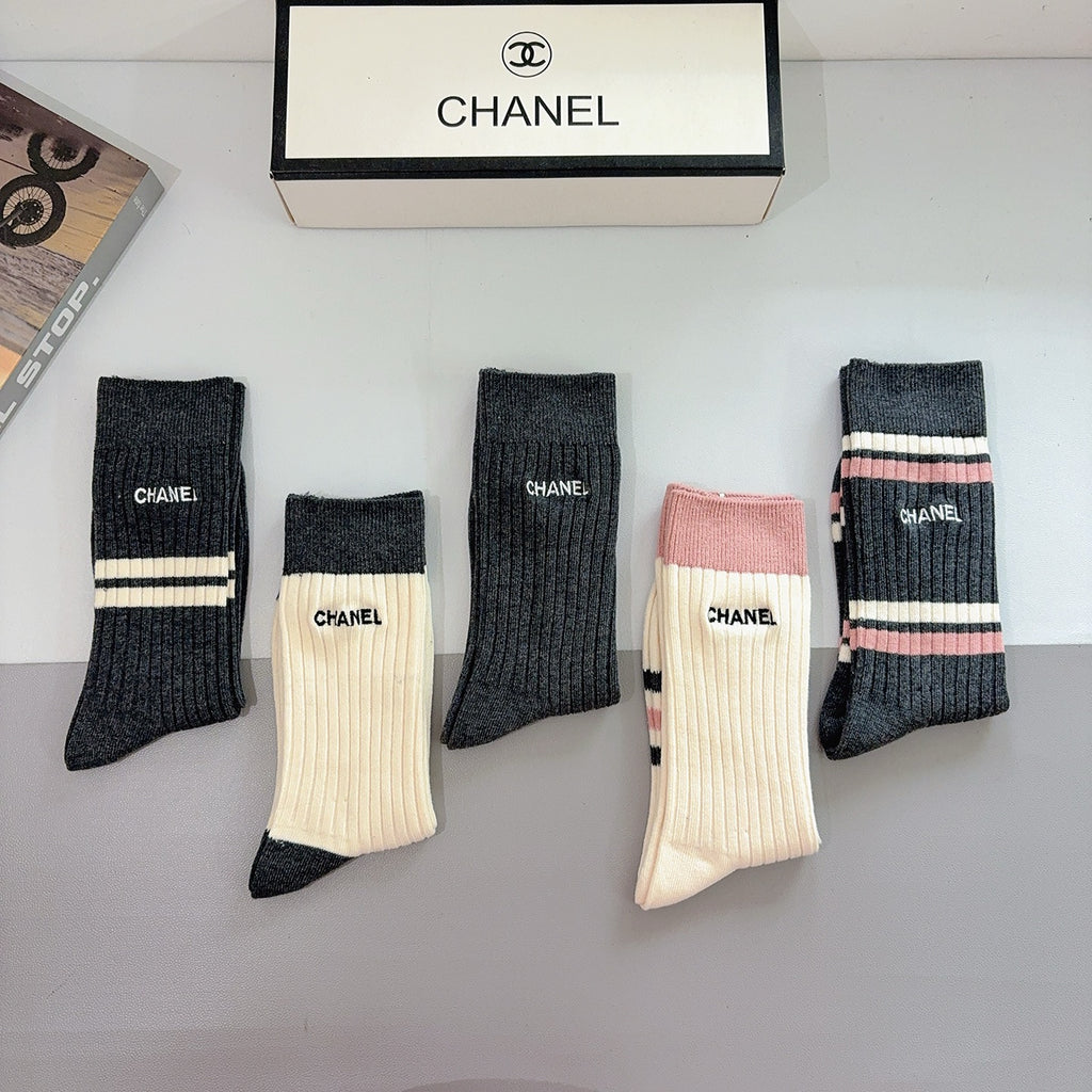 Chanel striped ribbed color assortment crew socks - view 9