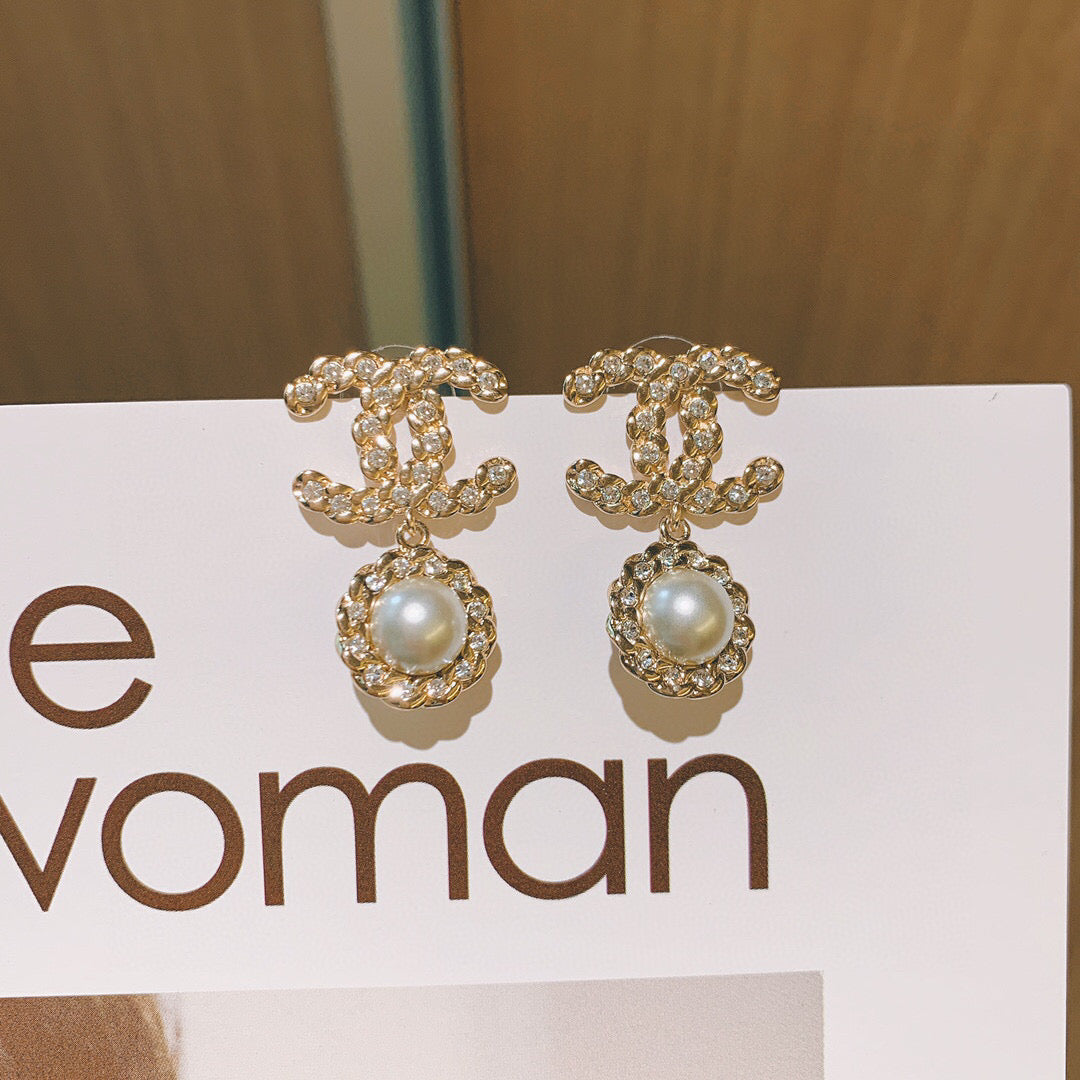 Chanel Woven Pearl Sunflower Twisted Braided Earrings - album image 7