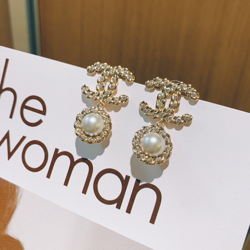 Chanel Woven Pearl Sunflower Twisted Braided Earrings - album image 8