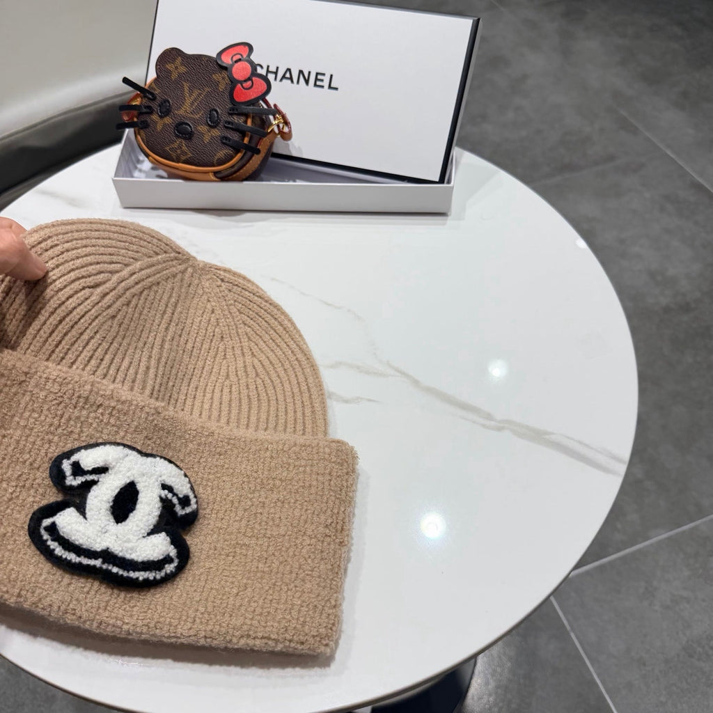 Chanel Knit Beanie - image 6