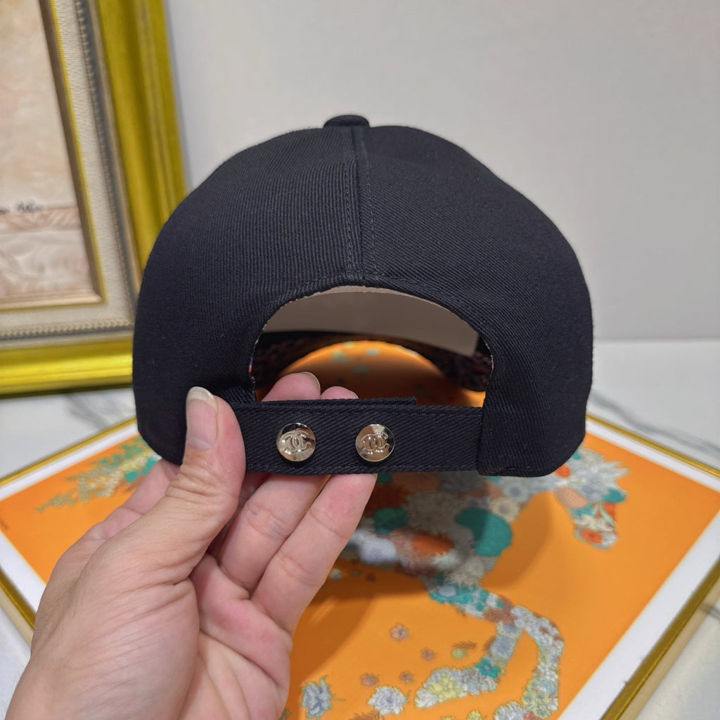 Chanel Bucket Hat - image 17