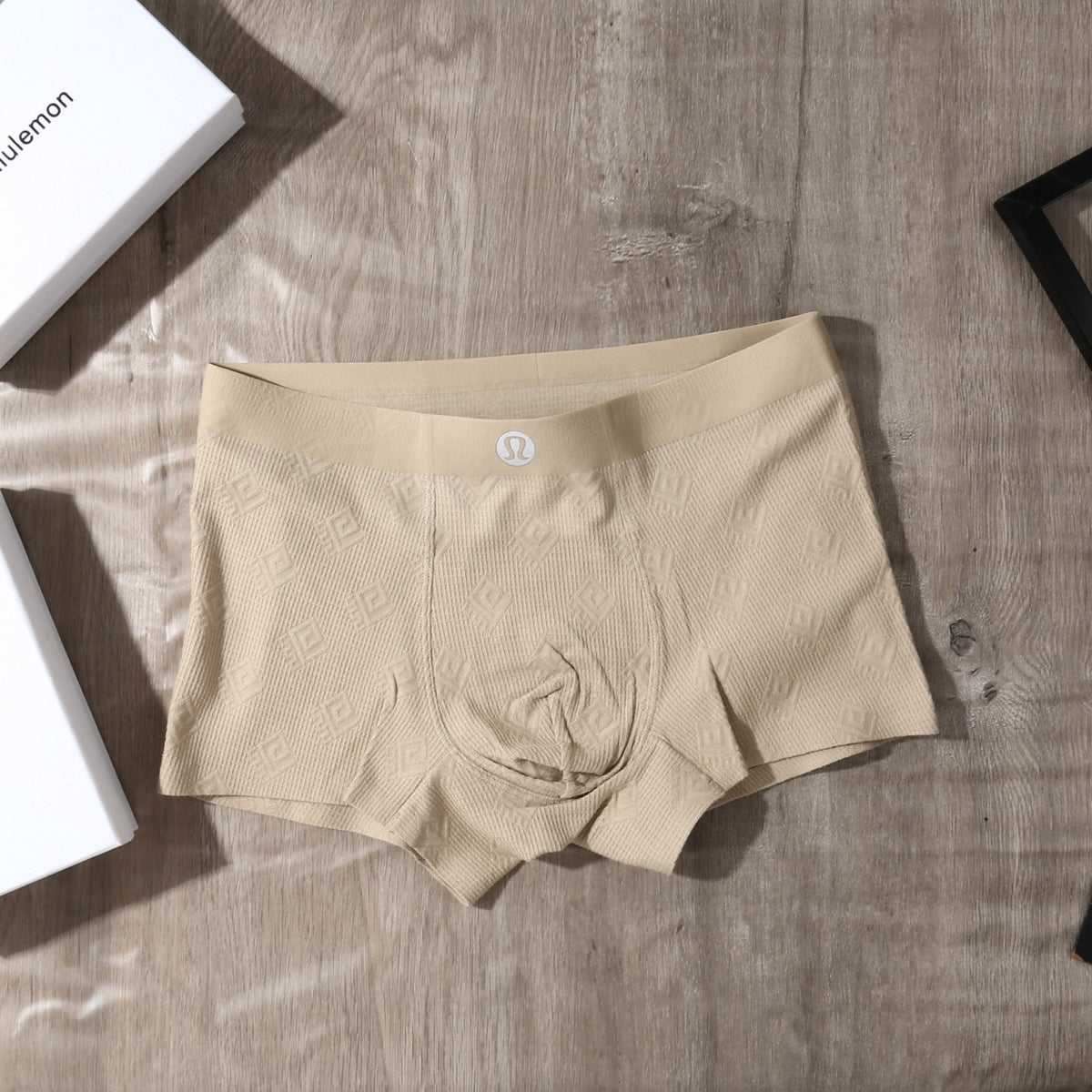 Lululemon neutral raised emblem boxer briefs - view 7