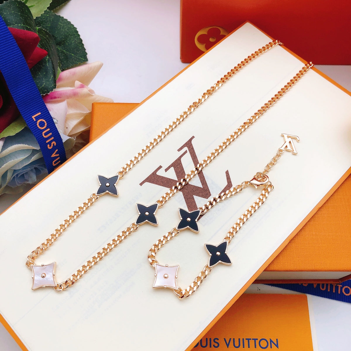 Louis Vuitton Rose Gold-Tone Gold-Tone Black Necklace - album image 6