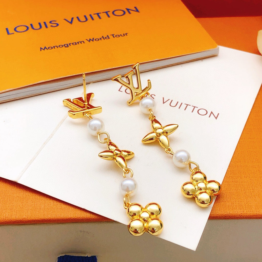 Louis Vuitton Tassel Earrings - album image 3