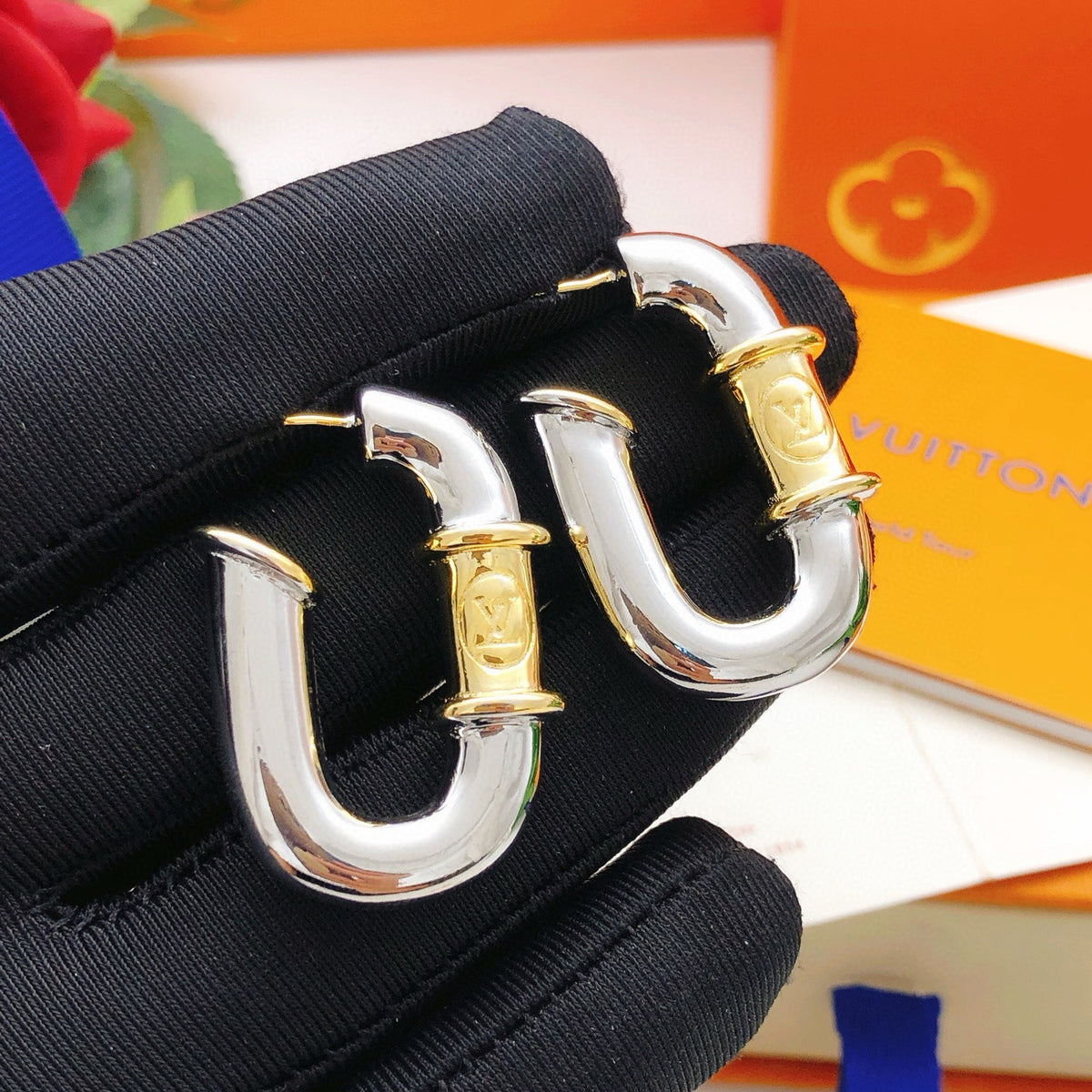 Louis Vuitton Silver-Tone Polished Earrings - album image 1