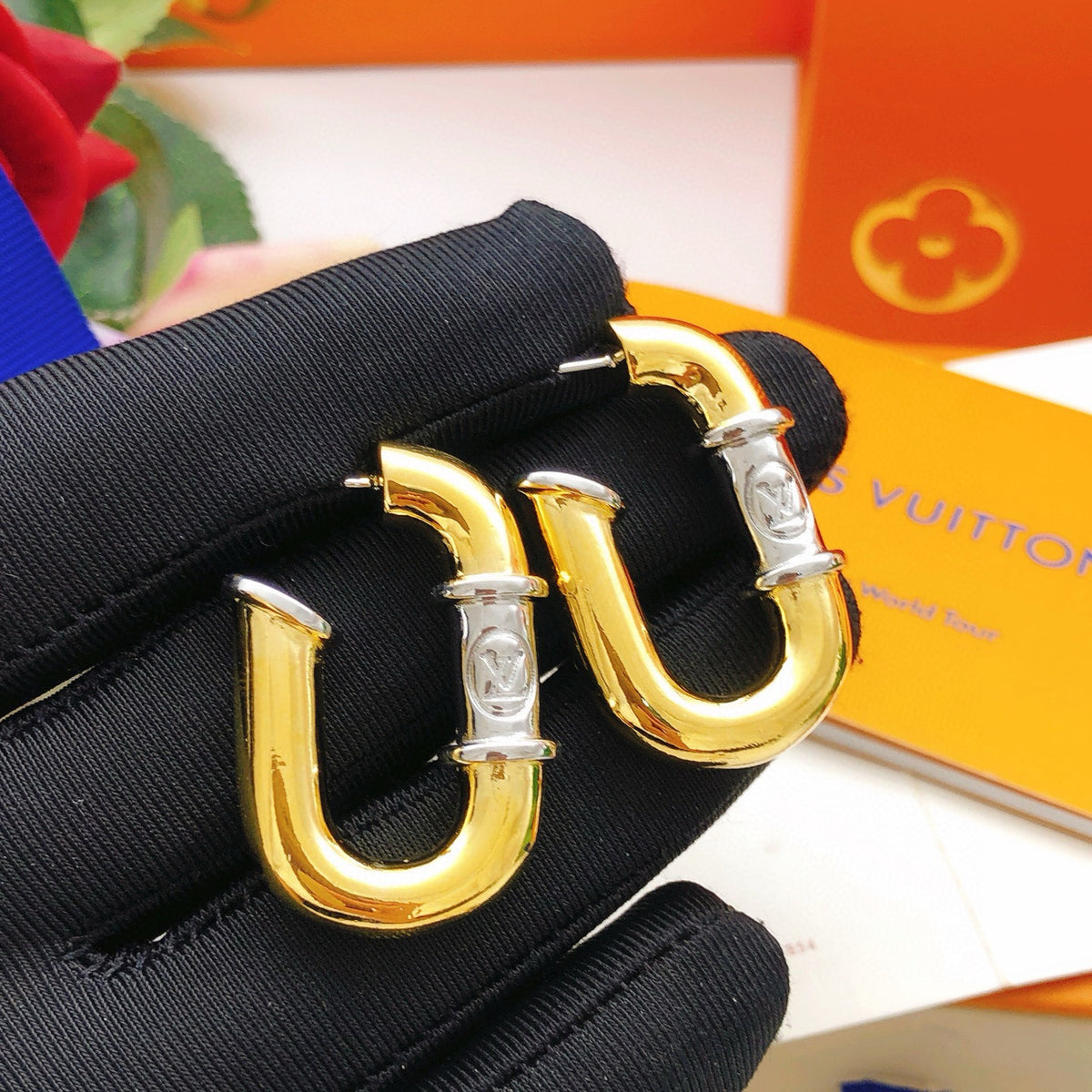 Louis Vuitton Polished Earrings - album image 1