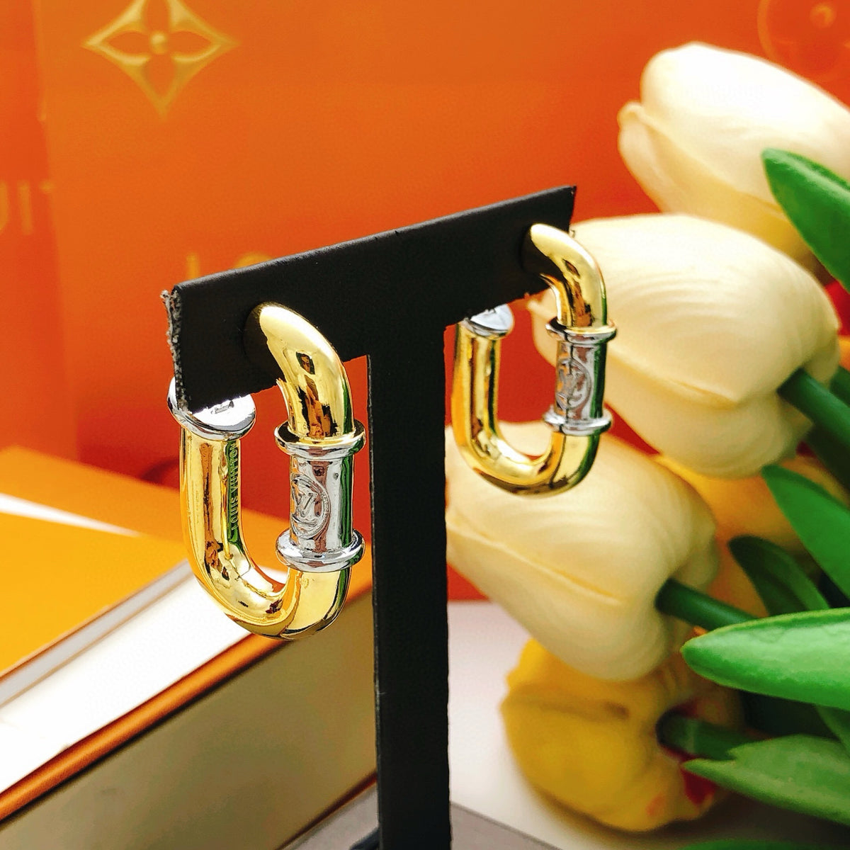 Louis Vuitton Polished Earrings - album image 6