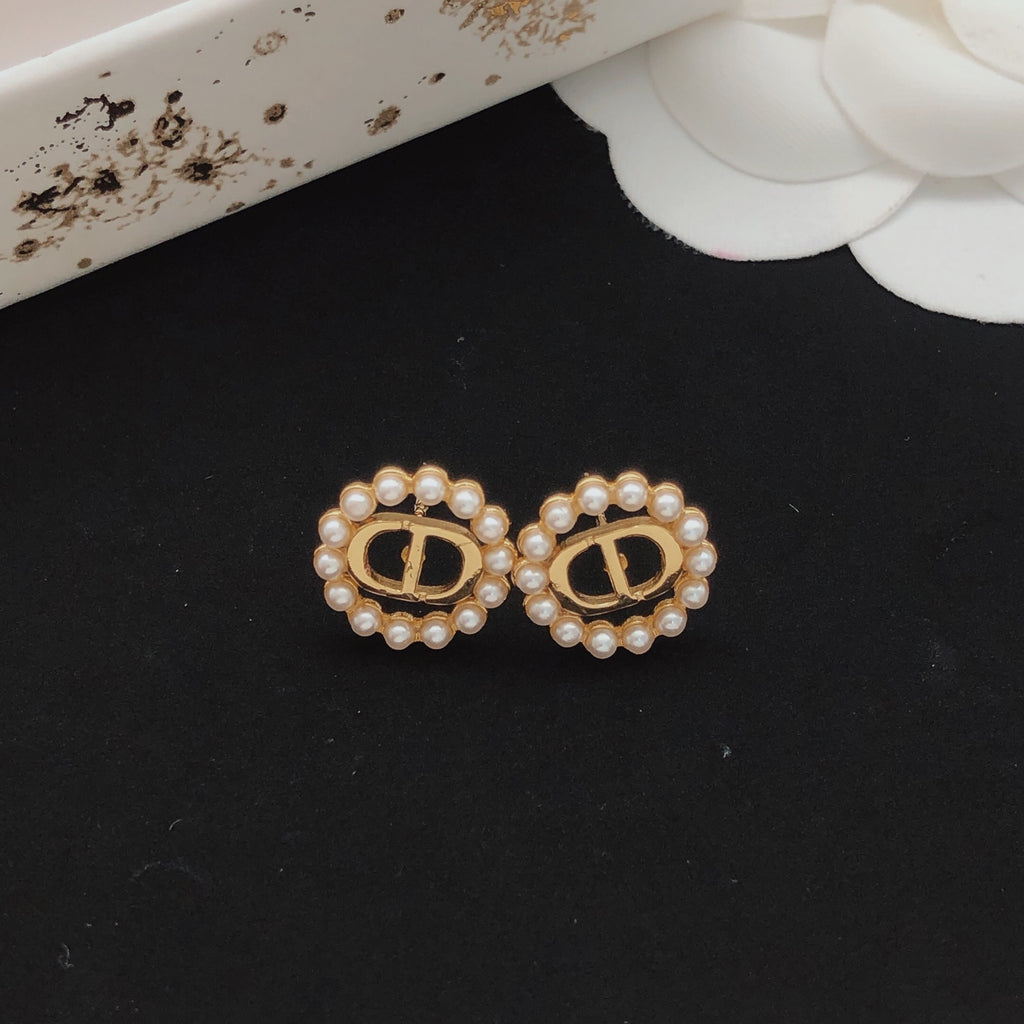 Dior Rose-Gold-Tone Pearl-Look Halo Stud Earrings - product image 8