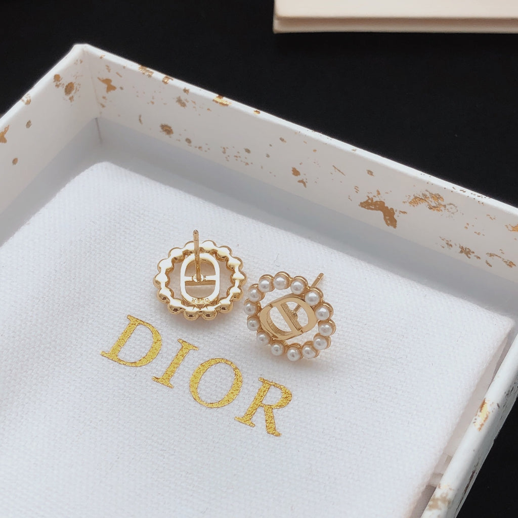 Dior Rose-Gold-Tone Pearl-Look Halo Stud Earrings - product image 5