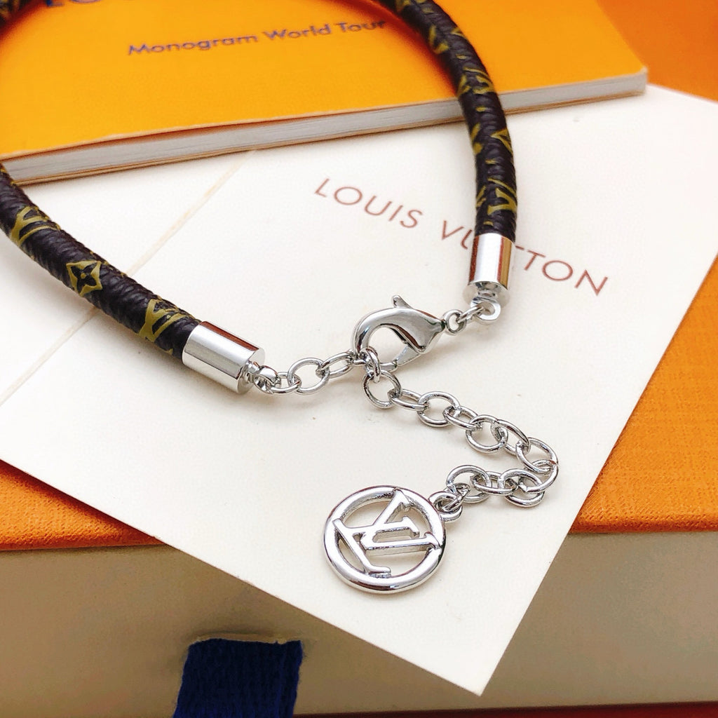 Louis Vuitton Heart Leather Bracelet - album image 4