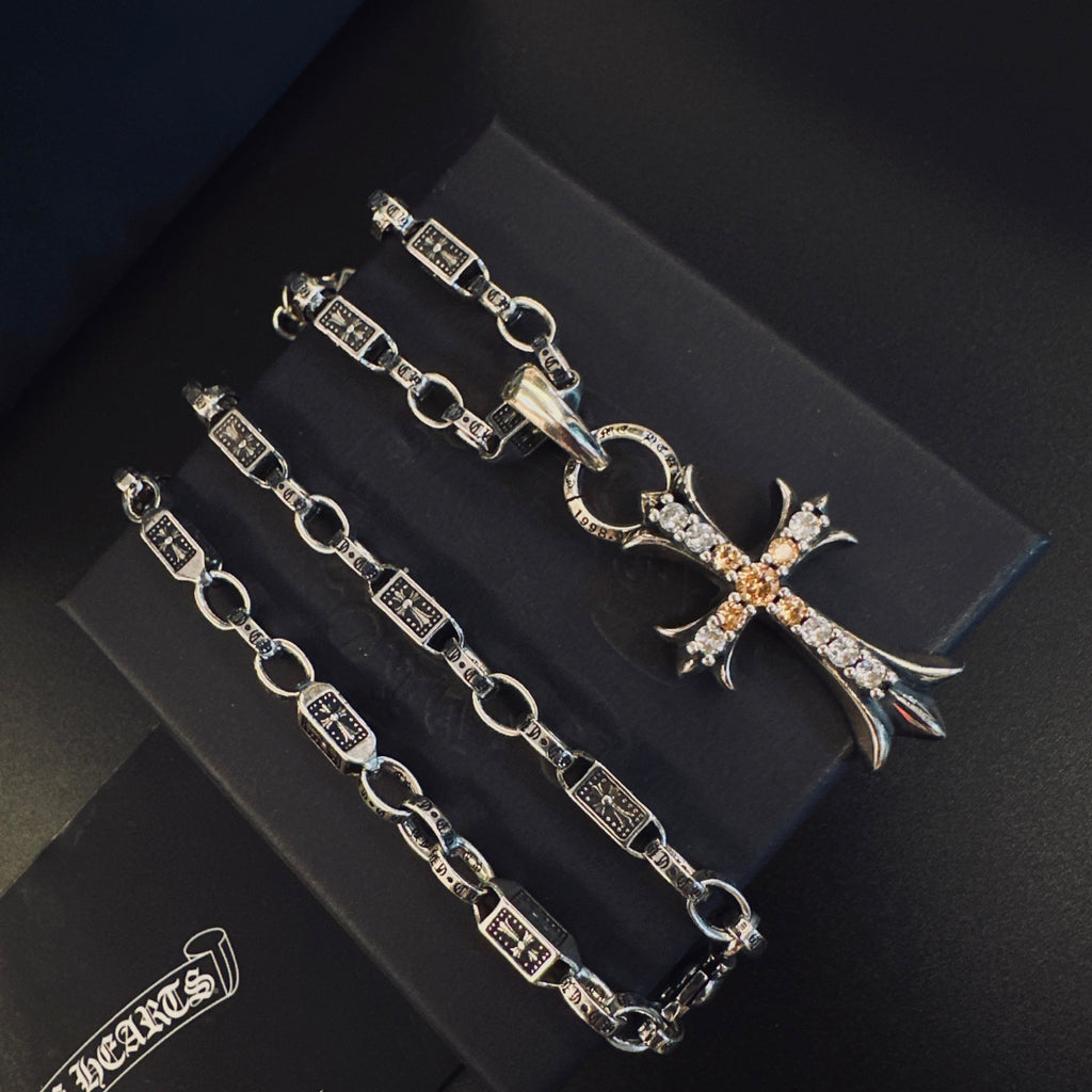 Chrome Hearts Silver-Tone Flared Cross Chain Necklace - album image 5