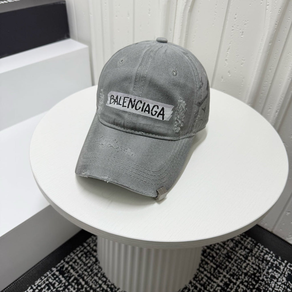Balenciaga Baseball Cap - image 6