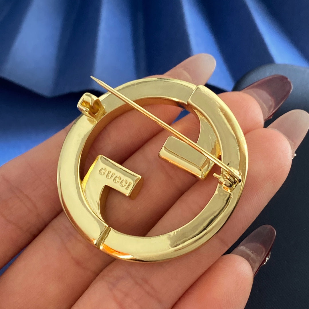 Gucci Gold-Tone Crystal Circular G Brooch - album image 4