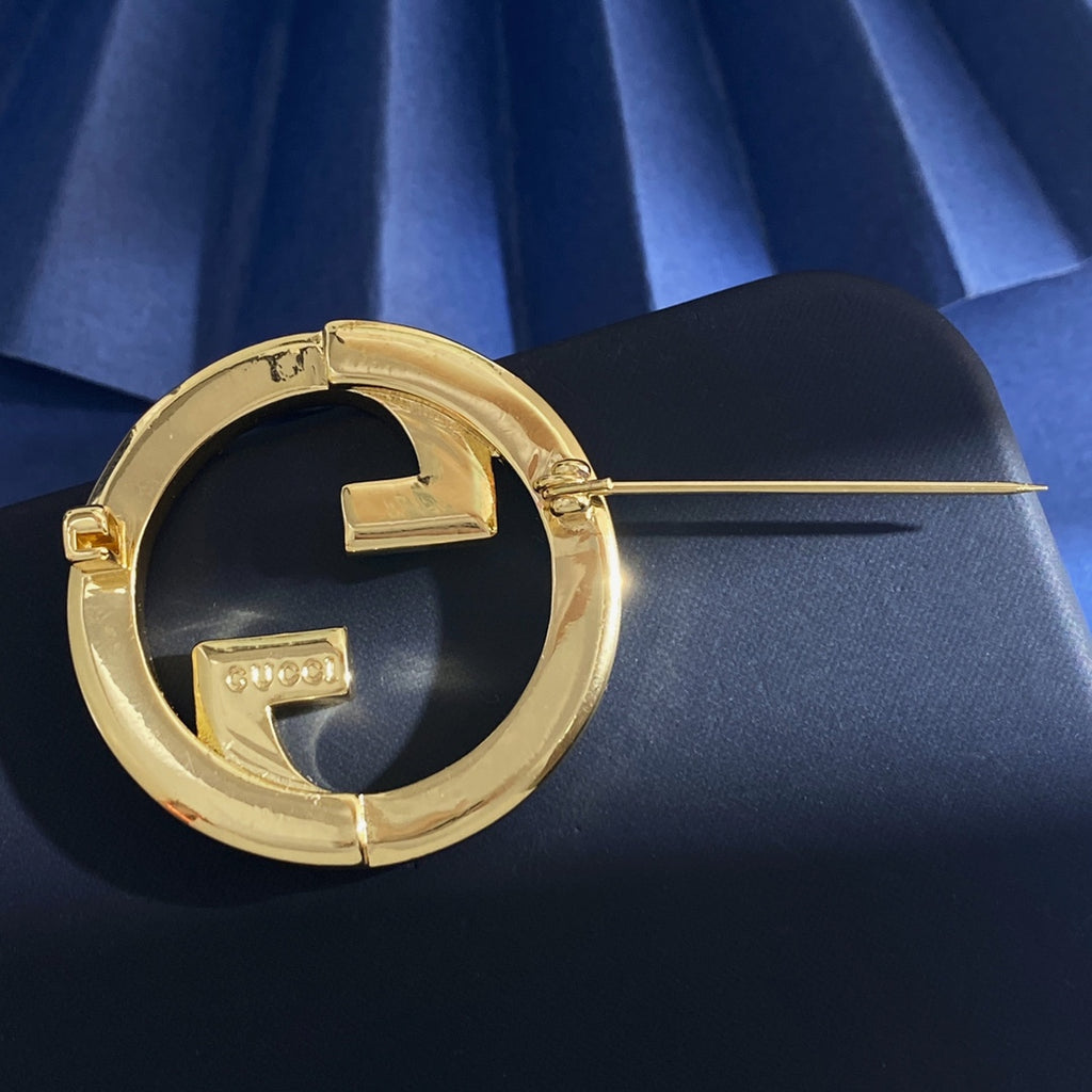 Gucci Gold-Tone Crystal Circular G Brooch - album image 2