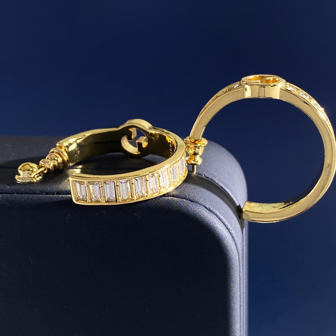 Gucci Interlocking G Gold-Tone GG Letter Circular Square Earrings - album image 3