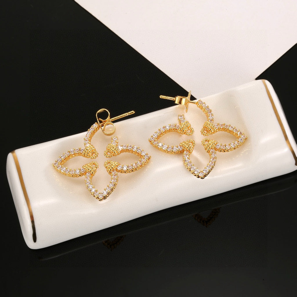 Louis Vuitton Gold-Tone Clover Stud Earrings - album image 6