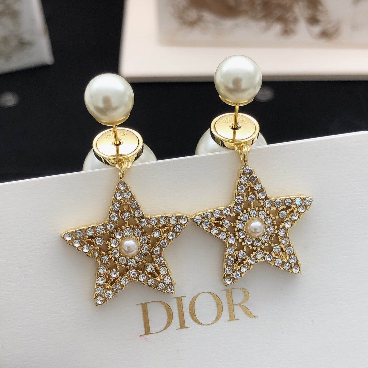 Dior Textured Star Pearl-Look Earrings - product image 2