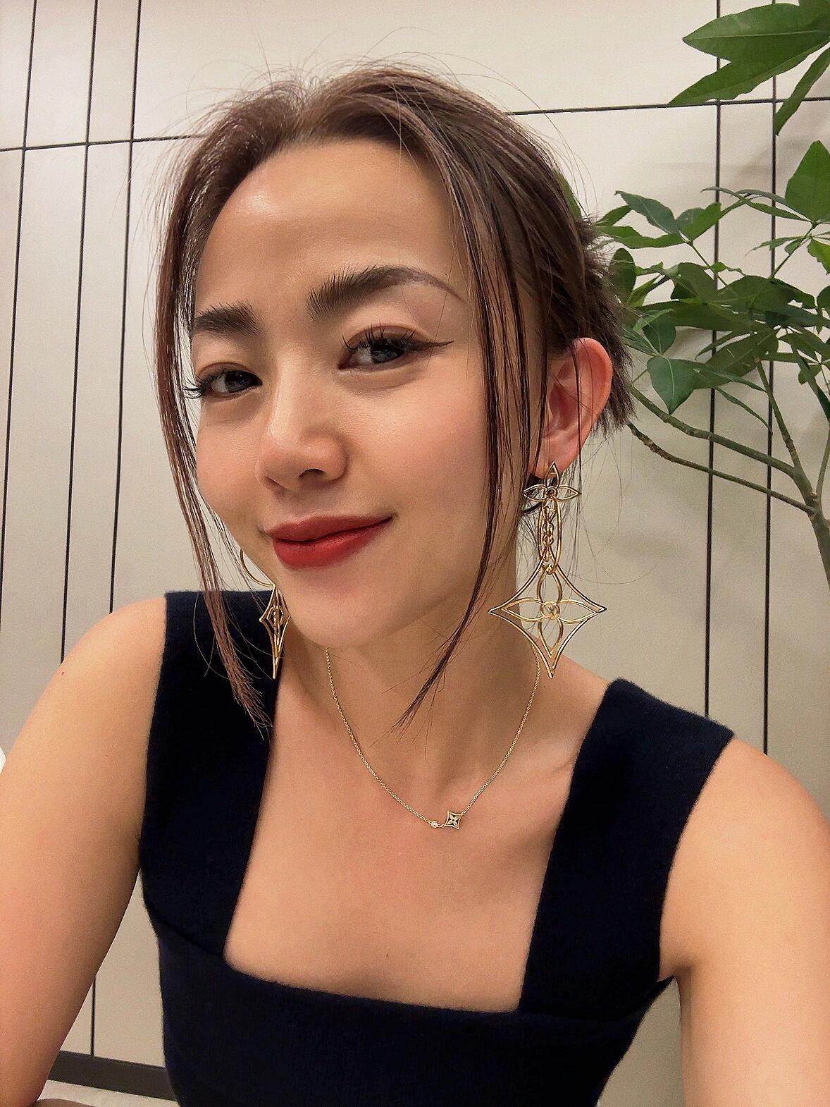 Louis Vuitton Diamond-Shape Polished Earrings - album image 7