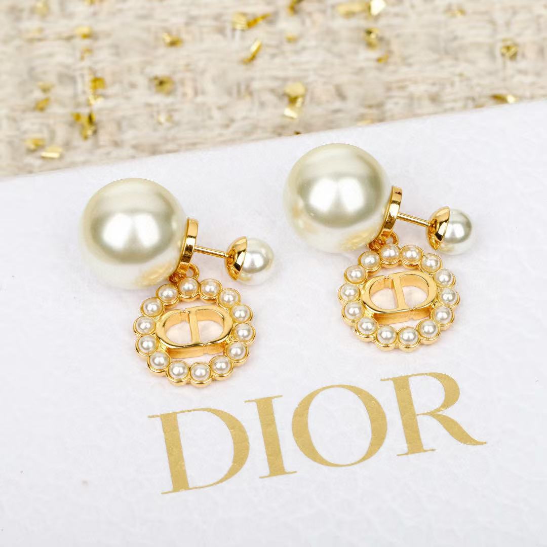 Dior Crystal Circle CD Tribales Earrings - product image 4