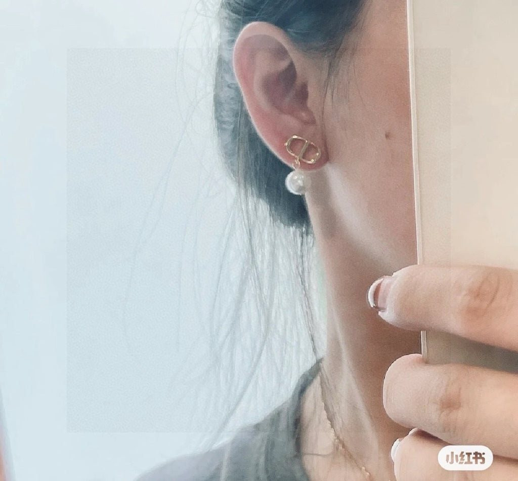 Dior Diagonal CD Pearl-Look Earrings - product image 15