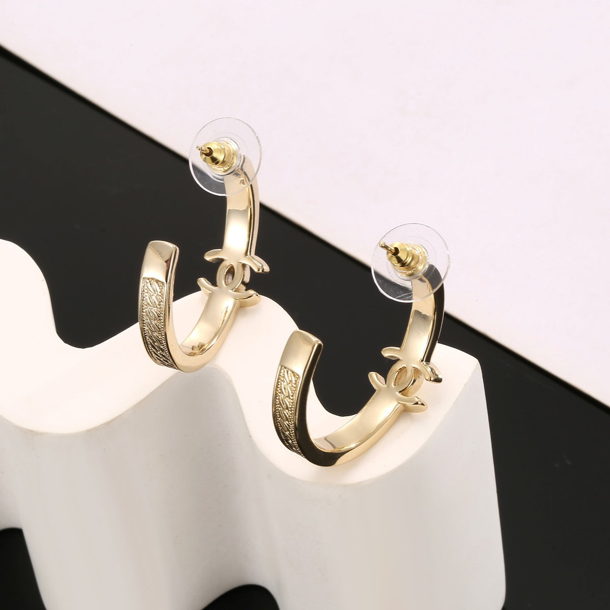 Chanel Gold-Tone Open CC Hoop Earrings - album image 5